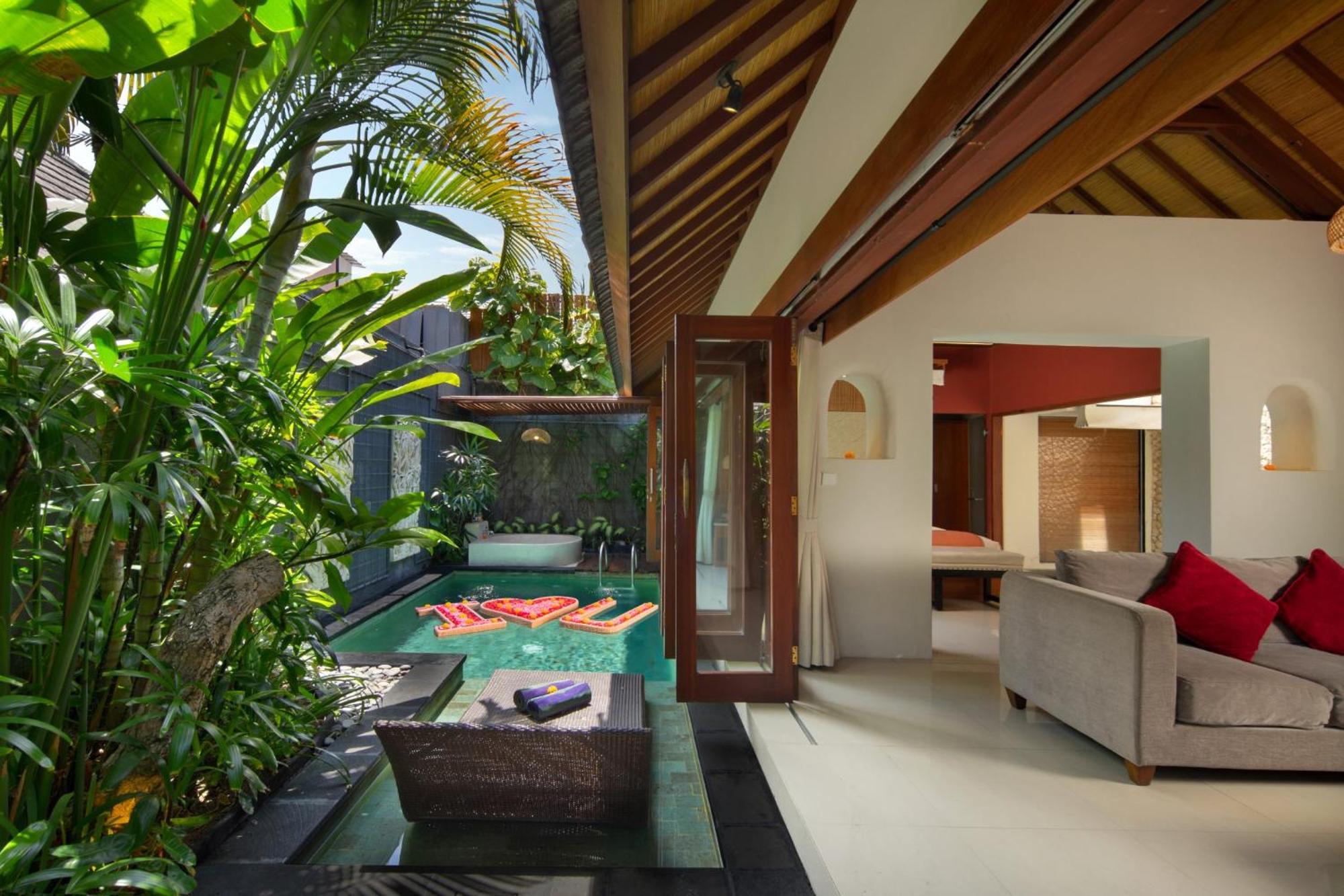 Legian Seminyak Sanctuary Villa By Ini Vie Hospitality מראה חיצוני תמונה